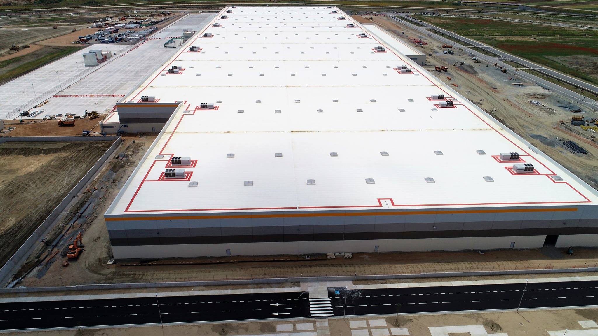 46190015_2116417978409948_7039228317542645760_o – copia